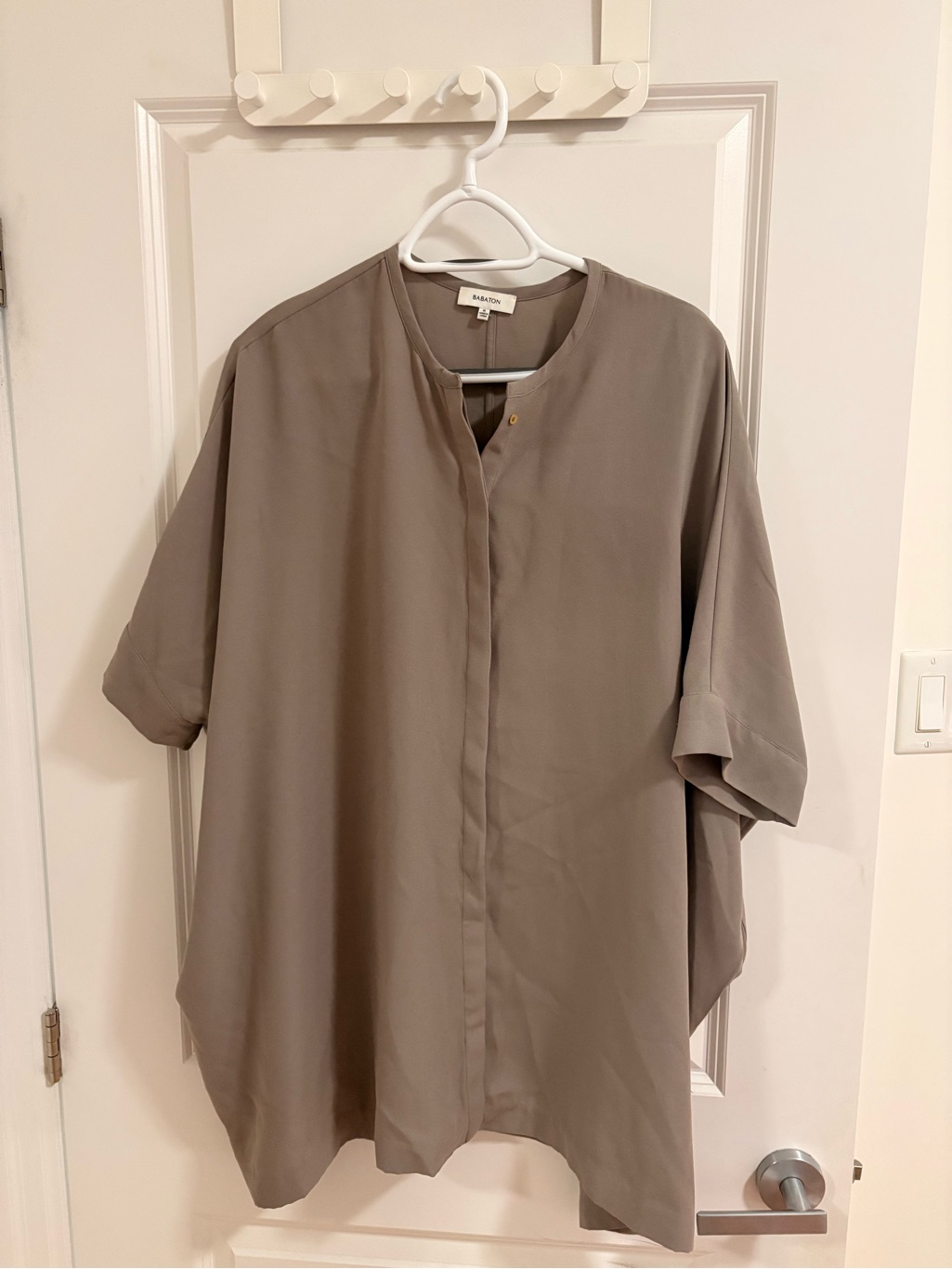 Babaton Oversized Taupe Button-Front Shirt - Vince Shirt